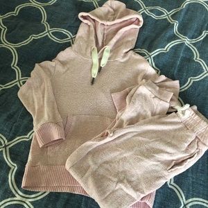 Super soft girls sweat outfit